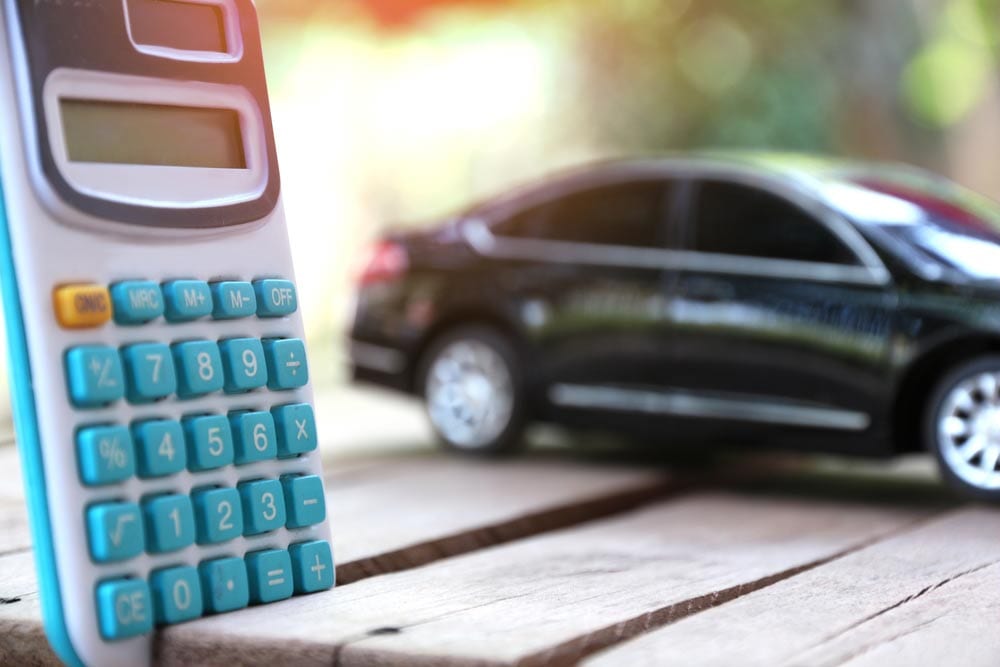 How to Calculate a Car Lease Payment